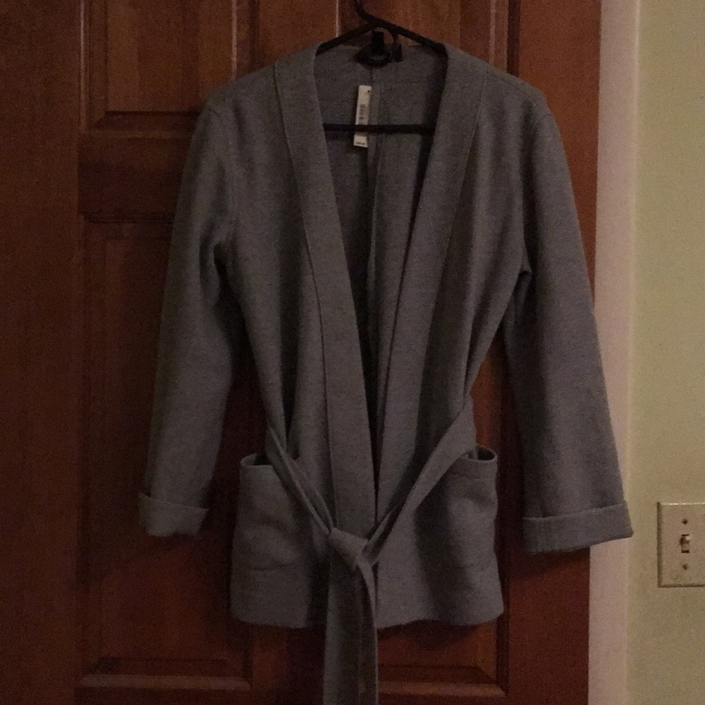Gray cardigan (with pockets!)